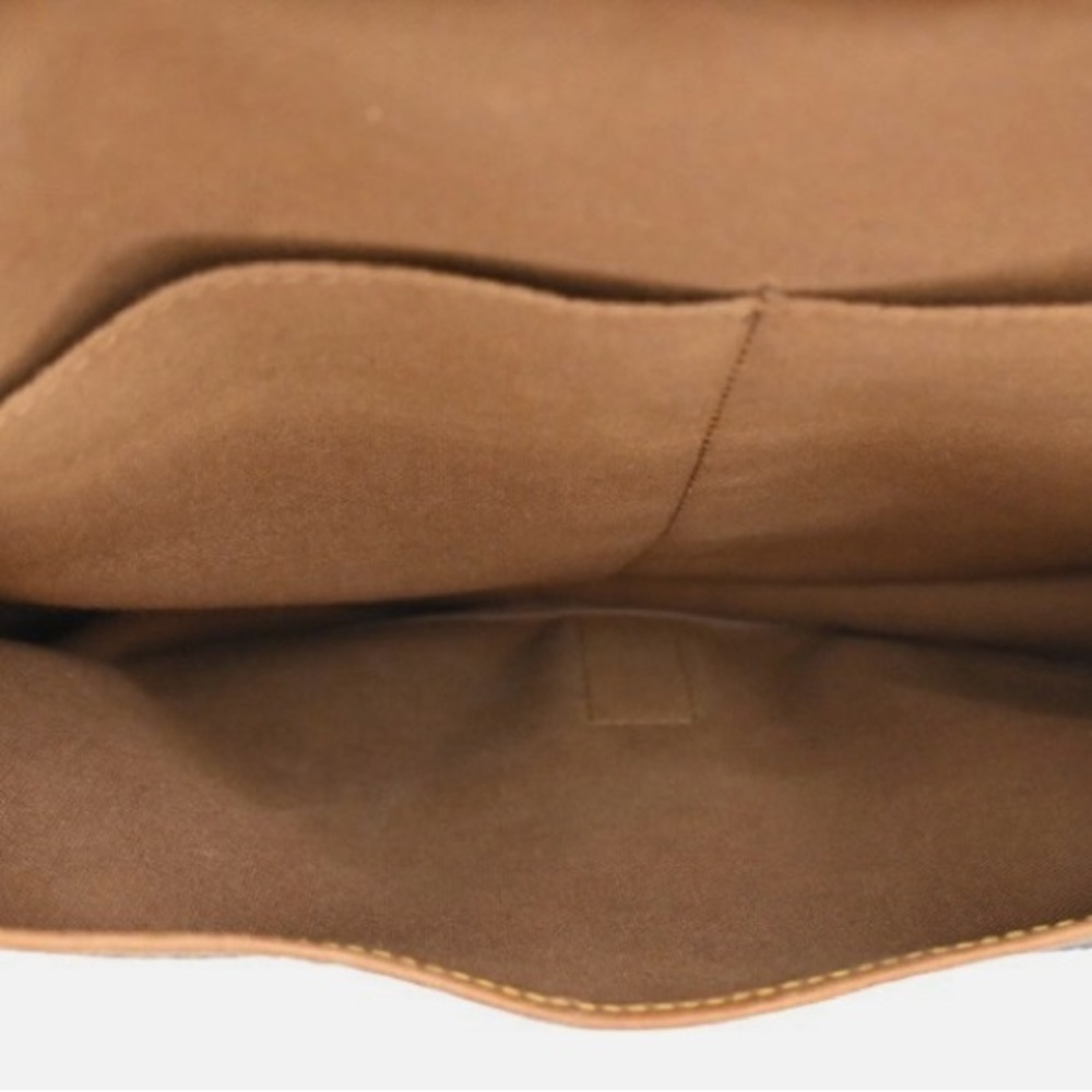 Louis Vuitton Bags - Picture 15 of 15
